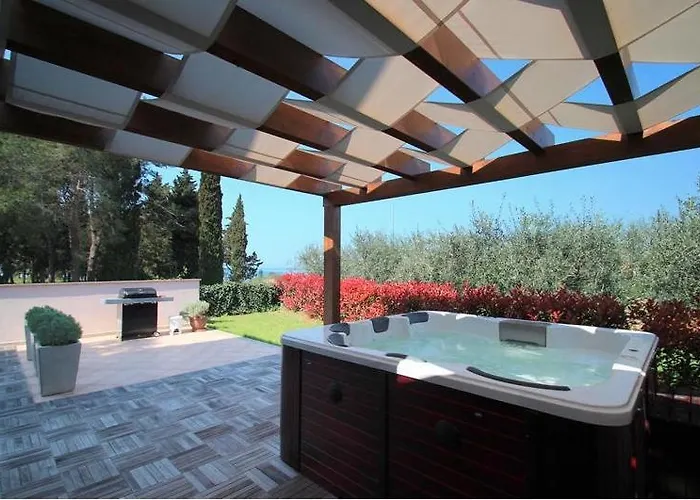 4 Star App Adriana With Sea View And Jacuzzi Appartamento Zambratija (Istria)