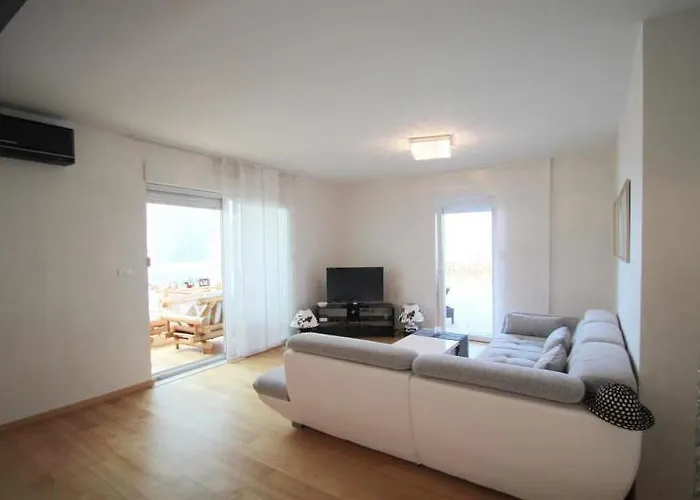 4 Star App Adriana With Sea View And Jacuzzi Zambratija (Istria)